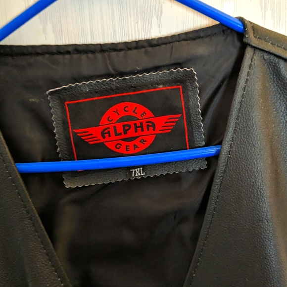 Alph leather vest - Picture 3 of 3